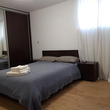 Papas Apartments Bucurestii Noi Habitación foto