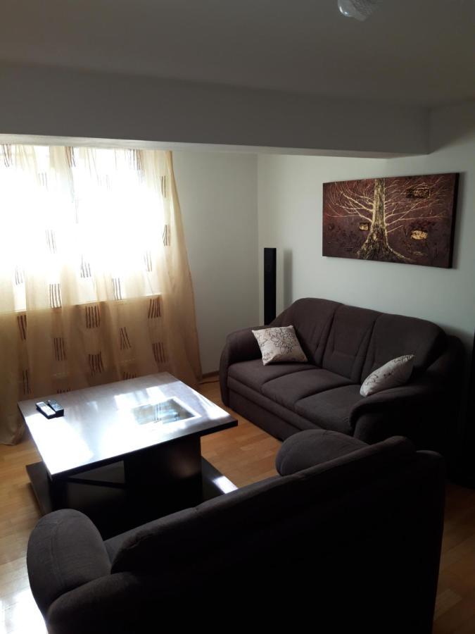 Papas Apartments Bucurestii Noi Exterior foto